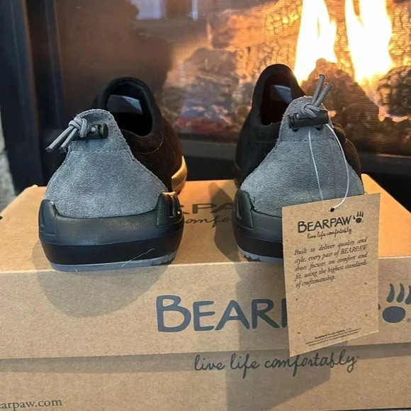 BEARPAW Jack Loafer, suede upper,comfort footbed,rubber sole,stain treated - Picture 4 of 10